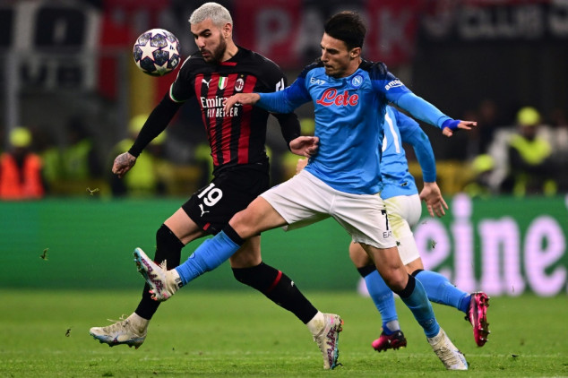 Napoli, Milan e Inter, voltam suas atenções para a Serie A em meio à disputa na Champions