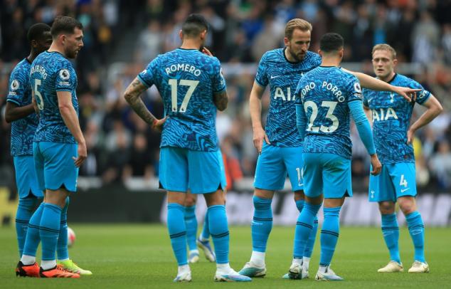 Angleterre: humiliés à Newcastle, les joueurs de Tottenham vont rembourser leurs supporters
