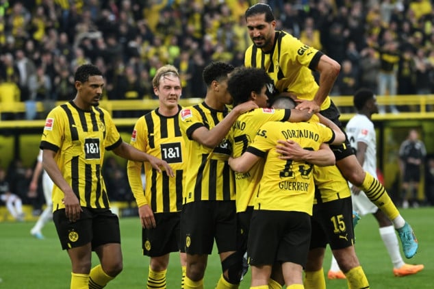 Borussia Dortmund segue luta para destronar o Bayern na Bundesliga