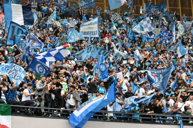 Napoli on brink of Italian title after Lazio lose at Inter