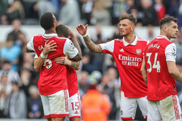 Arsenal stars secure multiple records in vital win