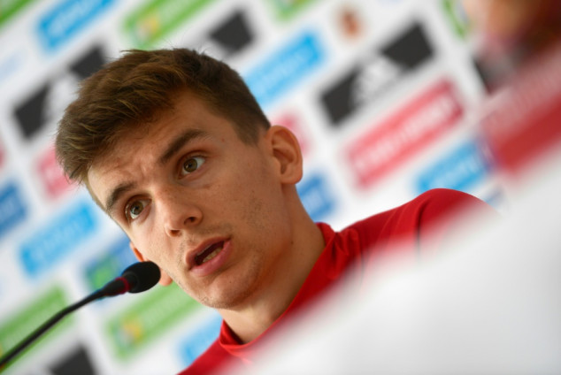 Spain's Diego Llorente tests negative days after positive Covid test