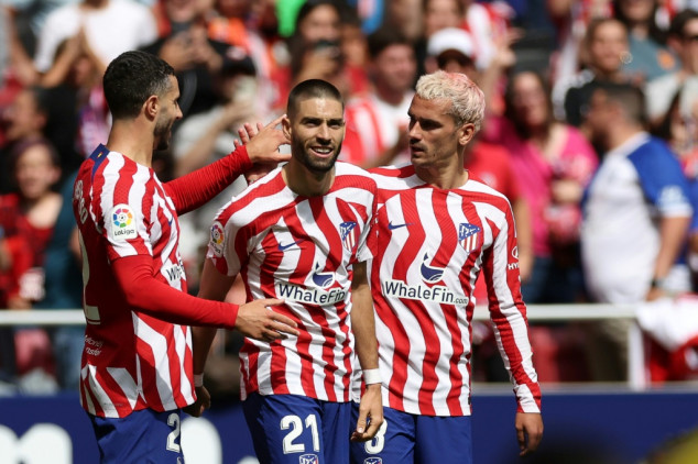 Espagne: l'Atlético double le Real Madrid, piégé à Valence