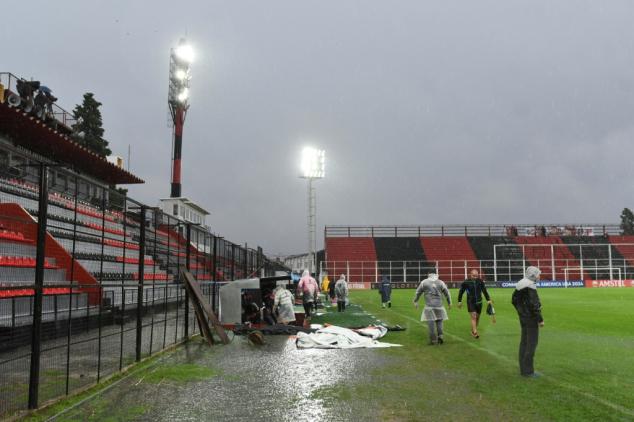 Jogo entre Patronato e Olimpia pela Libertadores é adiado devido a chuvas na Argentina
