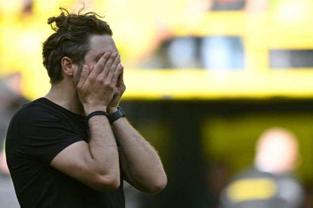 'No happy ending' for tearful Dortmund, says coach Terzic