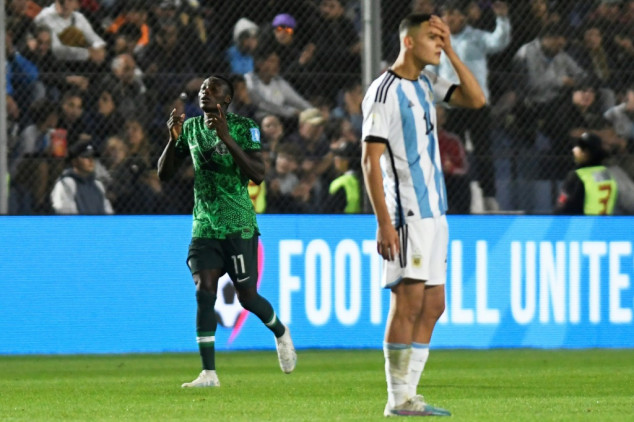Nigéria vence (2-0) e elimina anfitriã Argentina do Mundial Sub-20