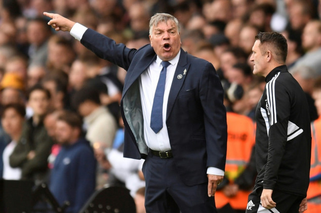 Allardyce leaves Leeds after failing in rescue mission