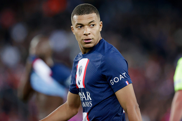 Why Mbappe might stay at PSG next season