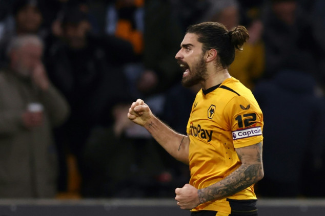 Wolves captain Neves set for Saudi move - reports