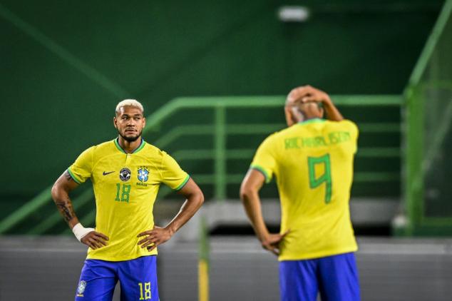 Brasil perde para Senegal (4-2) com dois gols de Mané em amistoso em Lisboa