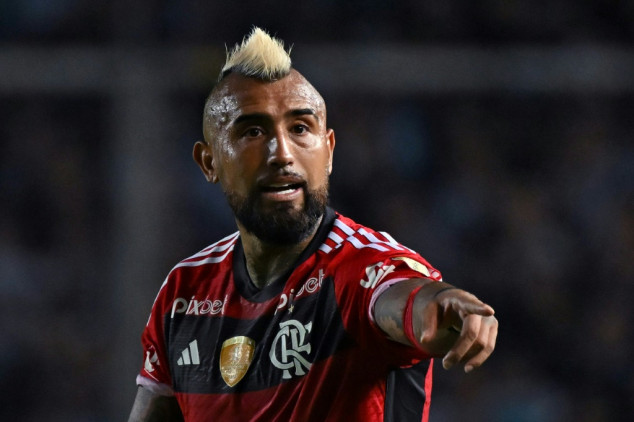 Arturo Vidal refuerza el Paranaense de Brasil tras salir del Flamengo