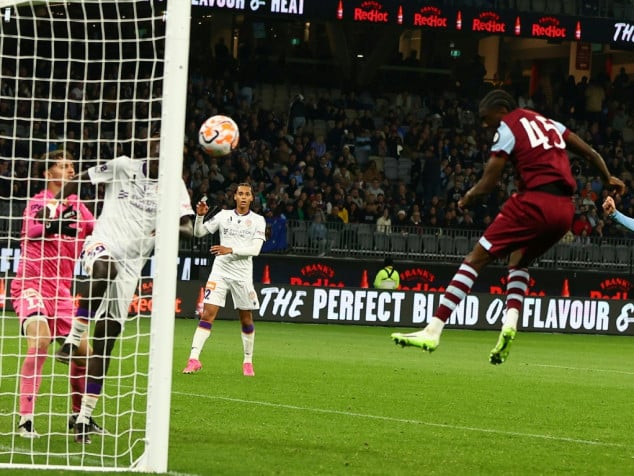 West Ham romp past Perth after Rice's exit confirmed