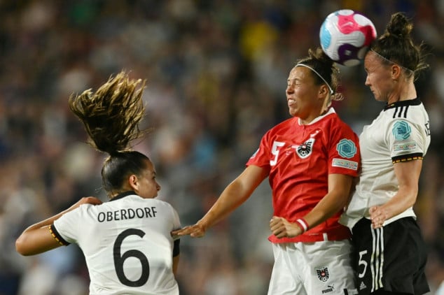 Germany missing key pair for Women's World Cup opener