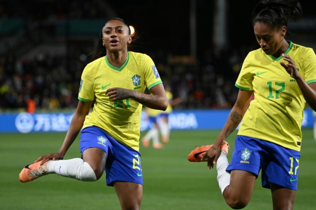 Borges scores World Cup hat-trick as classy Brazil blow away Panama