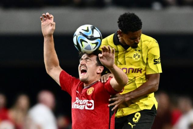 El Dortmund derrota 3-2 a un distraído Manchester United en Las Vegas