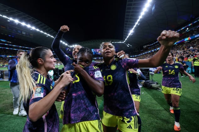 Colombia looks to teen stars for Jamaica World Cup clash
