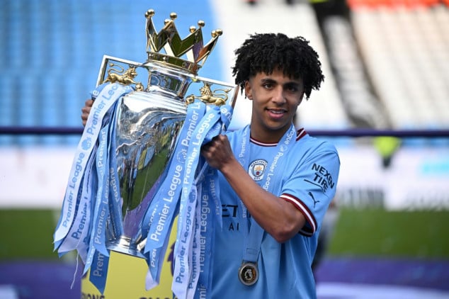 Man City defender Lewis signs new five-year contract