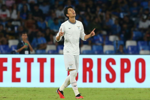 Kamada fires Lazio to shock win at champions Napoli