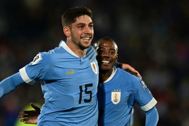 Uruguai vence Chile (3-1) em sua estreia nas Eliminatórias da Copa de 2026