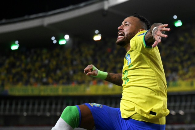 Con un Neymar histórico, Brasil recupera la memoria
