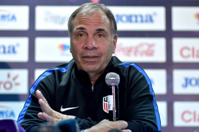 Former USA coach Arena resigns after MLS investigation
