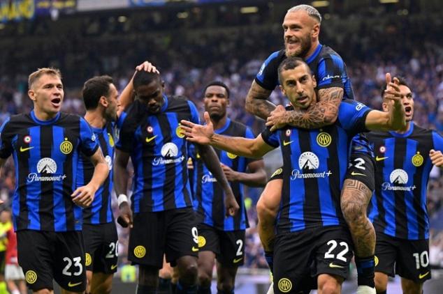Inter make history with 5-1 thumping of Milan
