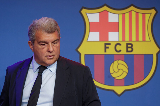 Barca charged with bribery over Negreira case