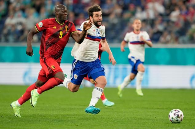 Bélgica vence Rússia na estreia na Eurocopa