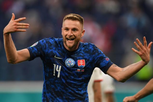 Skriniar lifts Slovakia to win over Poland