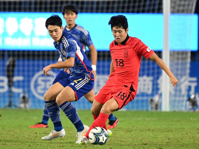 PSG's Lee helps South Korea to third straight Asian Games gold