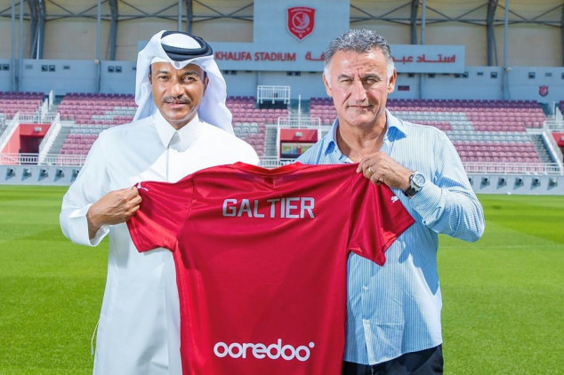 El exentrenador del PSG Christophe Galtier se marcha al fútbol catarí