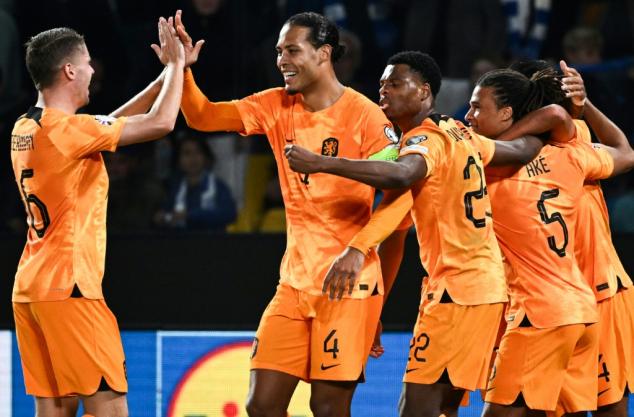 Dutch on track for Euro 2024 as Van Dijk spot-kick beats Greece