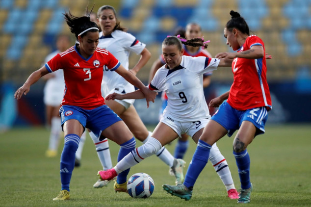 Chile jugará con México la final del fútbol femenino panamericano sin la portera Endler