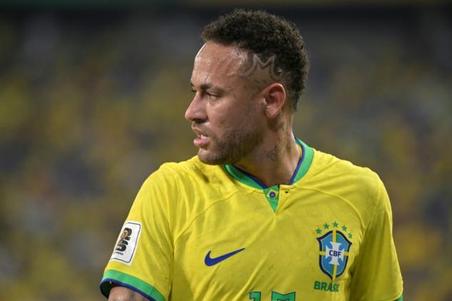 Foot: Neymar opéré 
