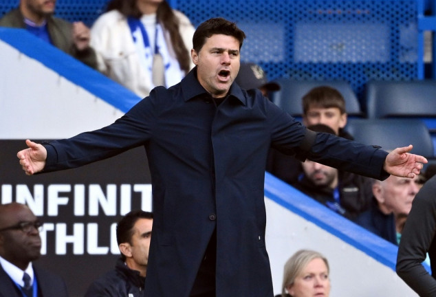 Chelsea's Pochettino says Spurs are title contenders ahead of return