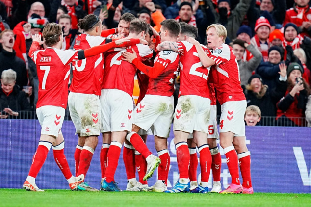 Denmark edge out Slovenia to book Euro 2024 spot alongside Albania