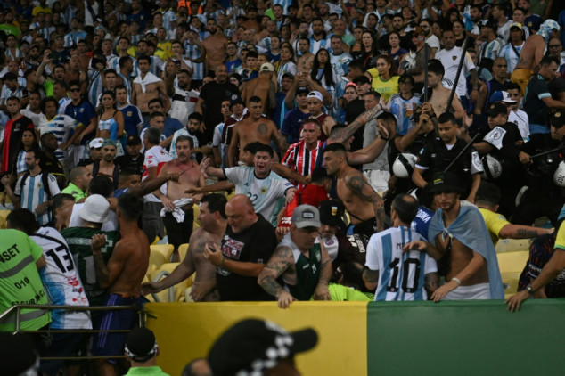 Fifa abre processo disciplinar contra federações brasileira e argentina por incidentes no Maracanã