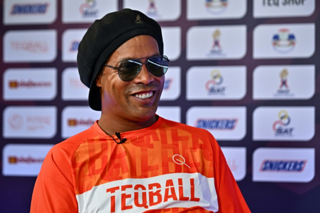 Ronaldinho querría ver a Mbappé ganar el Balón de Oro con el París SG