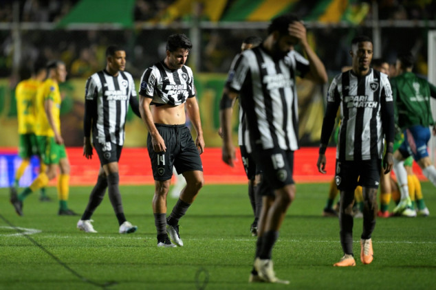 Bitter pill for Botafogo, Textor as Brazil title slips away