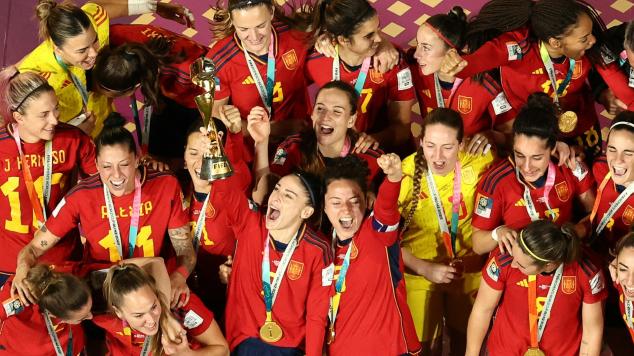 Spanien führt FIFA-Weltrangliste an - DFB-Frauen Sechste