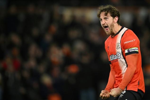 Luton's Lockyer collapses as Bournemouth clash abandoned