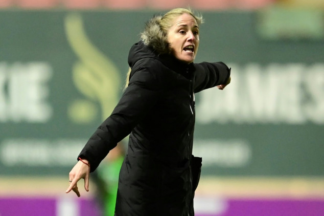 Wales women's boss Grainger quits to join Norway