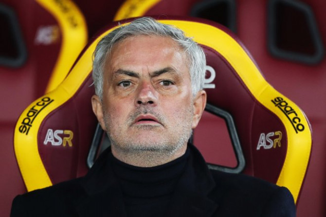 Official: Roma sack Jose Mourinho