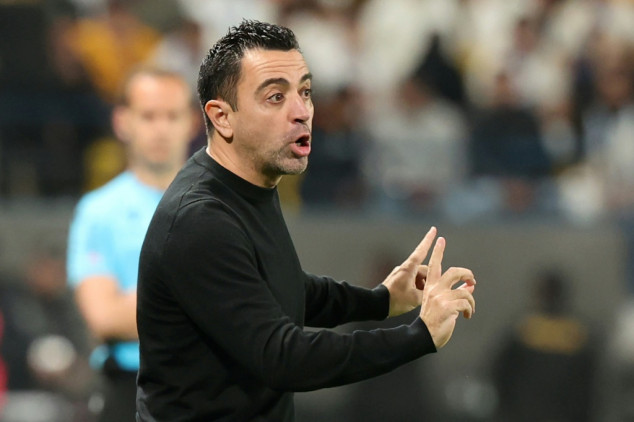 Xavi threatens 'to pack his bags' if Barca players no longer follow him