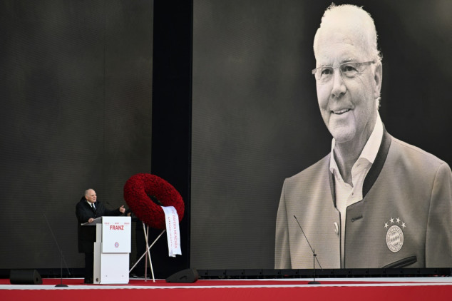 He made us 'proud' again: Germany pays emotional tribute to Beckenbauer
