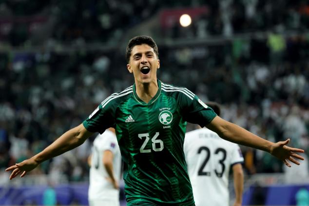 Arabia Saudita cumple ante Kirguistán y accede a octavos en Copa de Asia