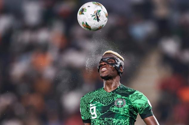 Osimhen é dúvida da Nigéria para semifinal contra África do Sul na Copa da África