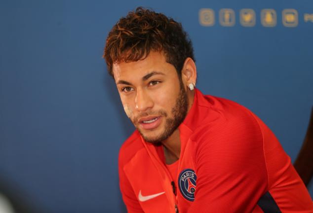 Sede do PSG foi alvo de buscas em meados de fevereiro pela contratação de Neymar