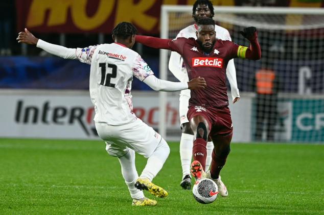 Ligue 1: choc des derniers de la classe, Lens-Brest pour l'Europe