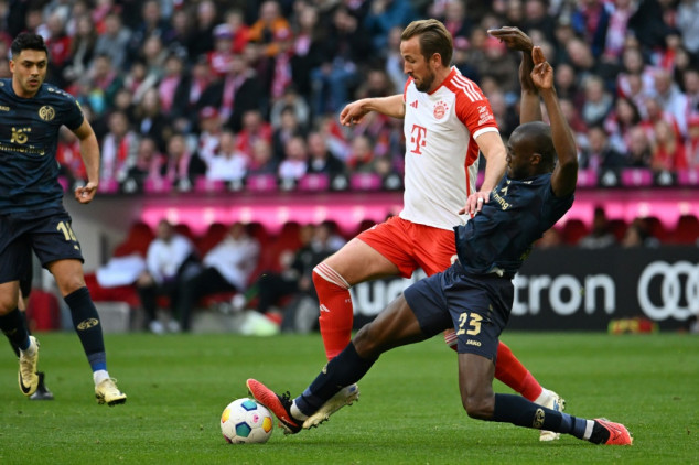Allemagne: le Bayern entame sa cure de confiance avec un triplé de Kane contre Mayence